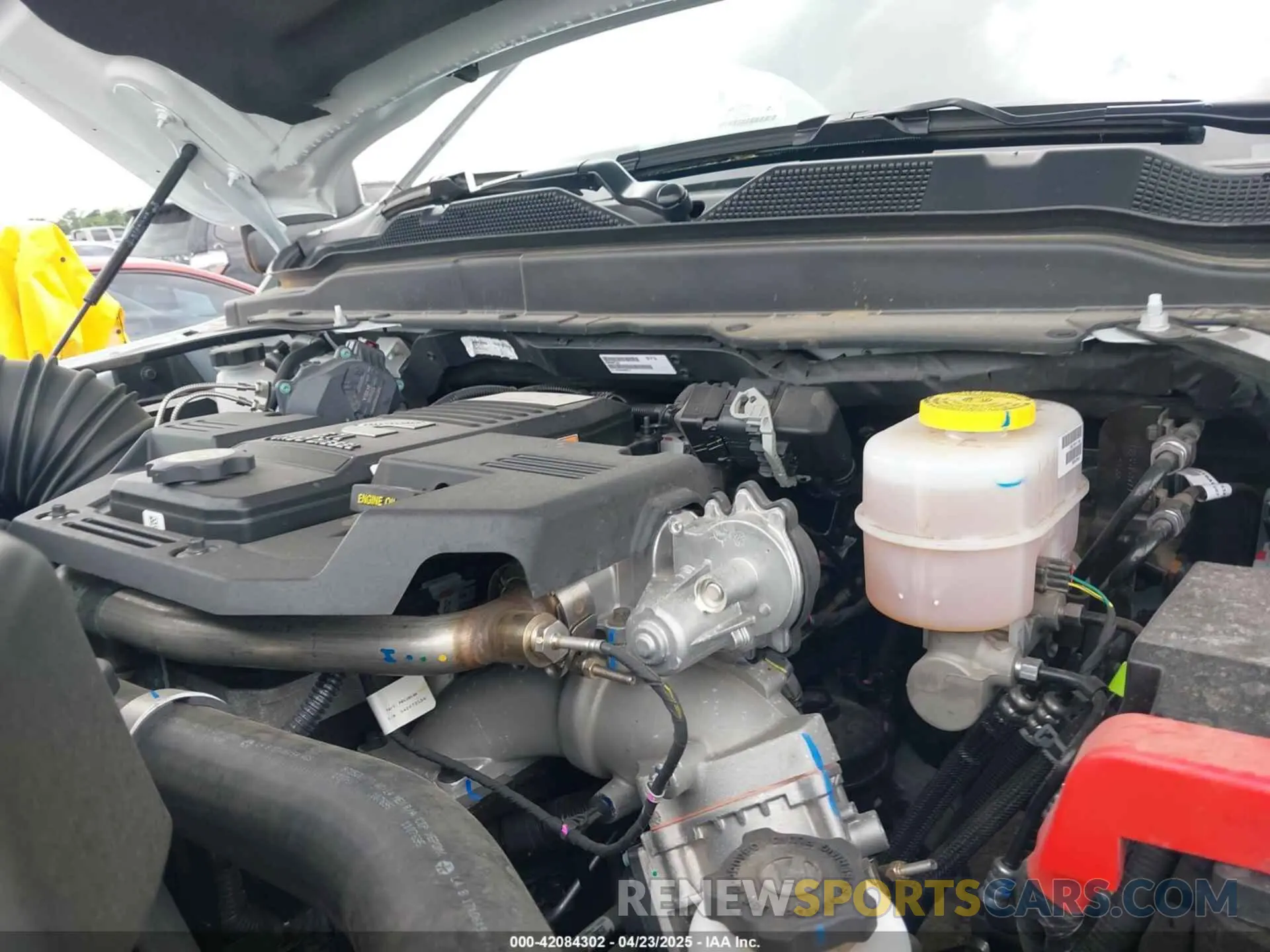 10 fotografías del automóvil dañado 3C6UR5DL2RG378362 RAM 2500 2024