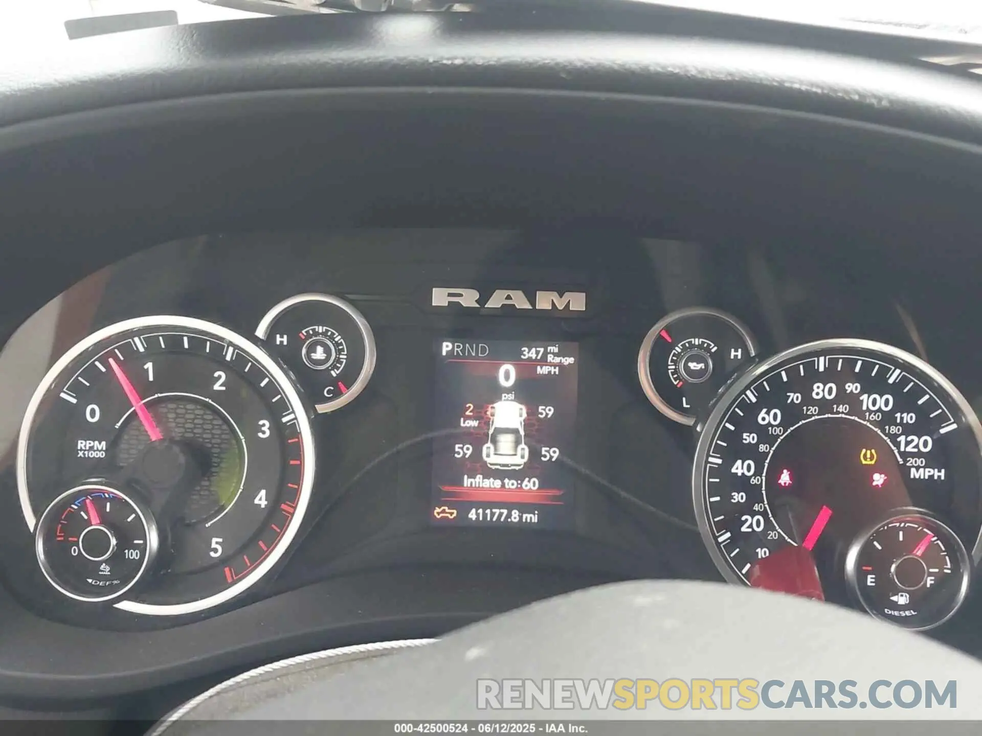 7 fotografías del automóvil dañado 3C6UR5DL5RG154048 RAM 2500 2024
