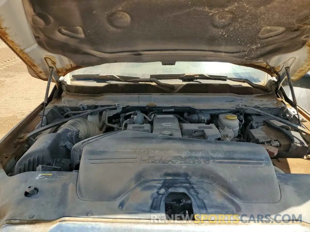 11 fotografías del automóvil dañado 3C6UR5DL6RG106266 RAM 2500 2024