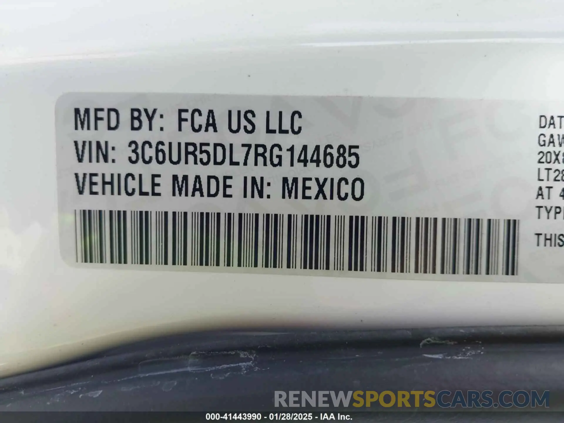9 fotografías del automóvil dañado 3C6UR5DL7RG144685 RAM 2500 2024