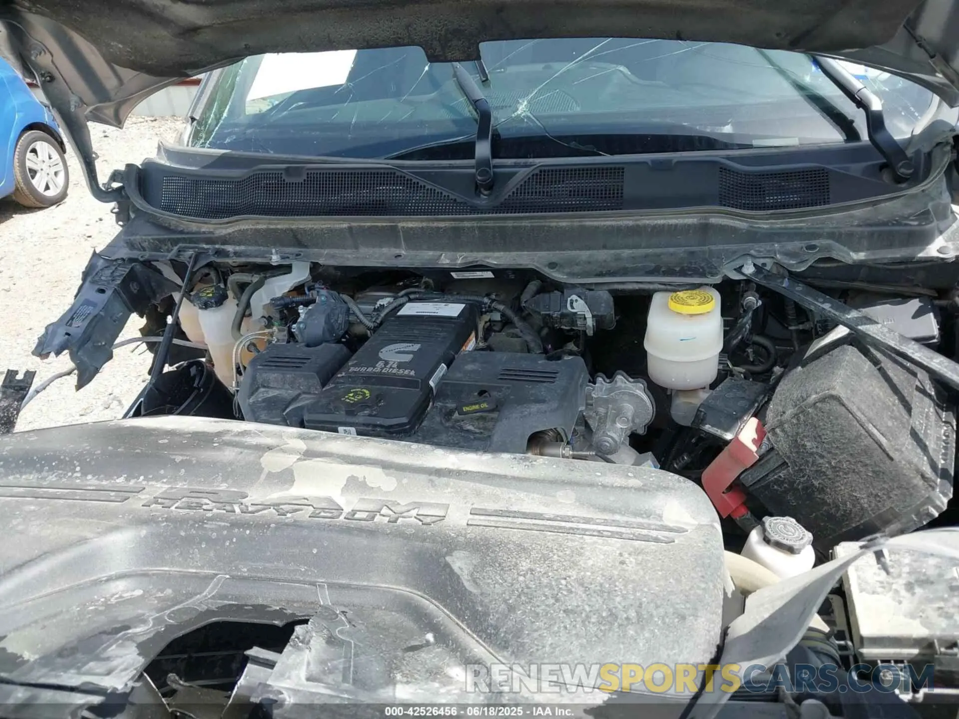 10 fotografías del automóvil dañado 3C6UR5DL8RG343566 RAM 2500 2024