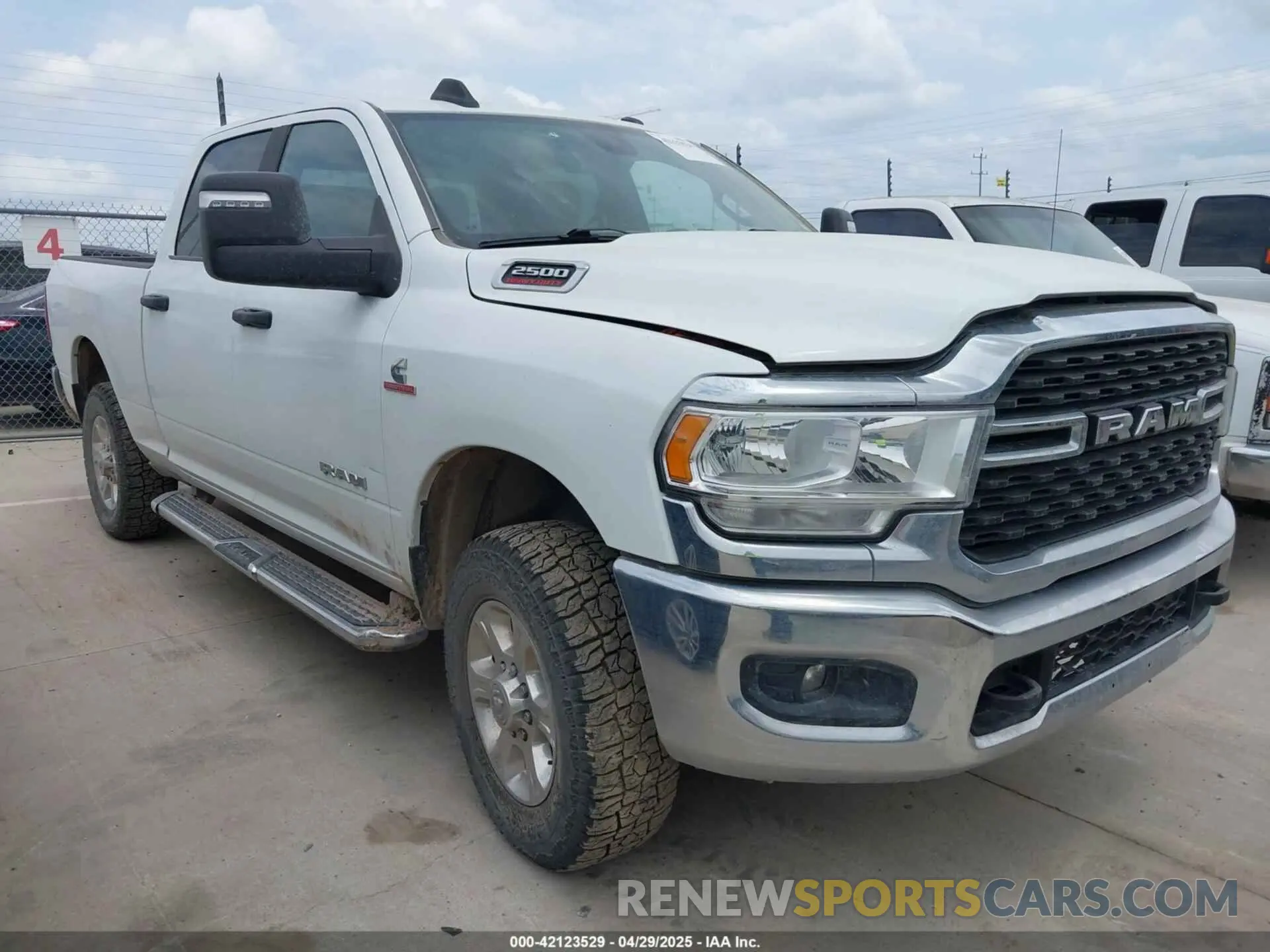 1 fotografías del automóvil dañado 3C6UR5DL9RG157986 RAM 2500 2024