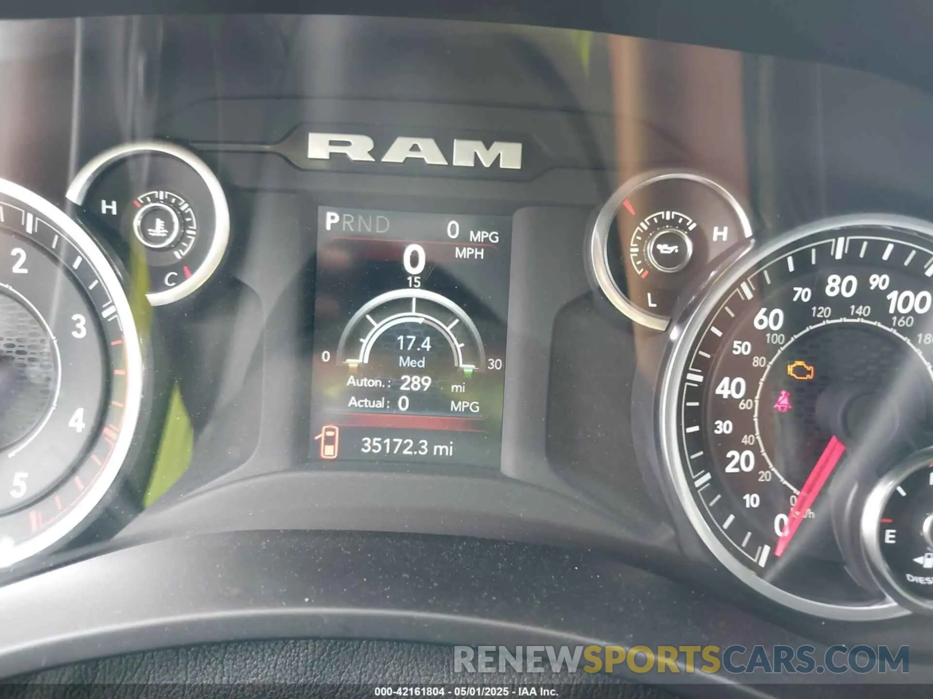 7 fotografías del automóvil dañado 3C6UR5DL9RG283488 RAM 2500 2024