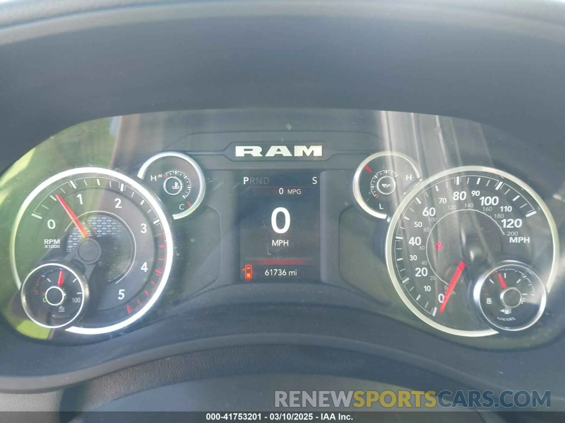 7 fotografías del automóvil dañado 3C6UR5DLXRG101331 RAM 2500 2024