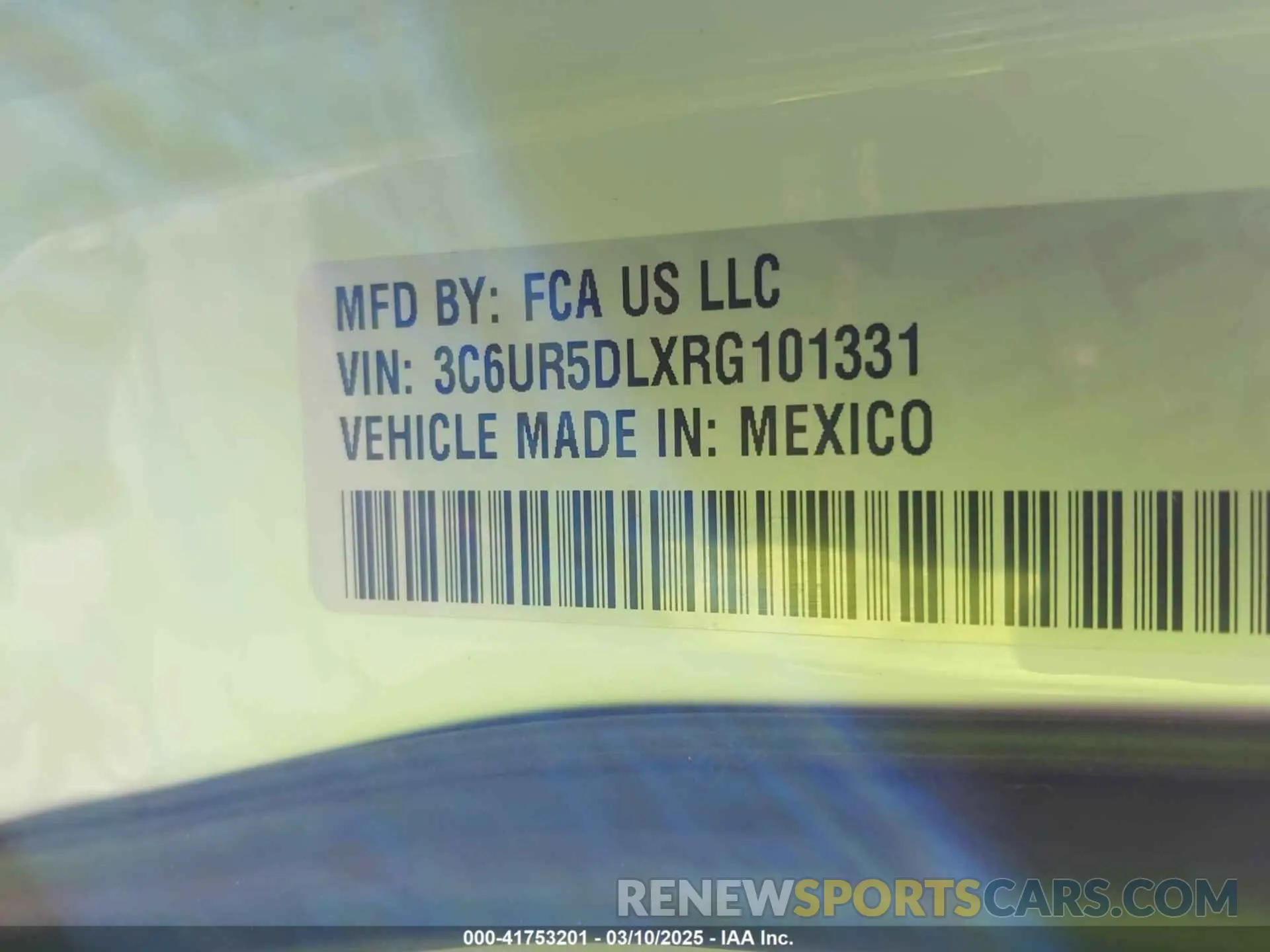 9 fotografías del automóvil dañado 3C6UR5DLXRG101331 RAM 2500 2024