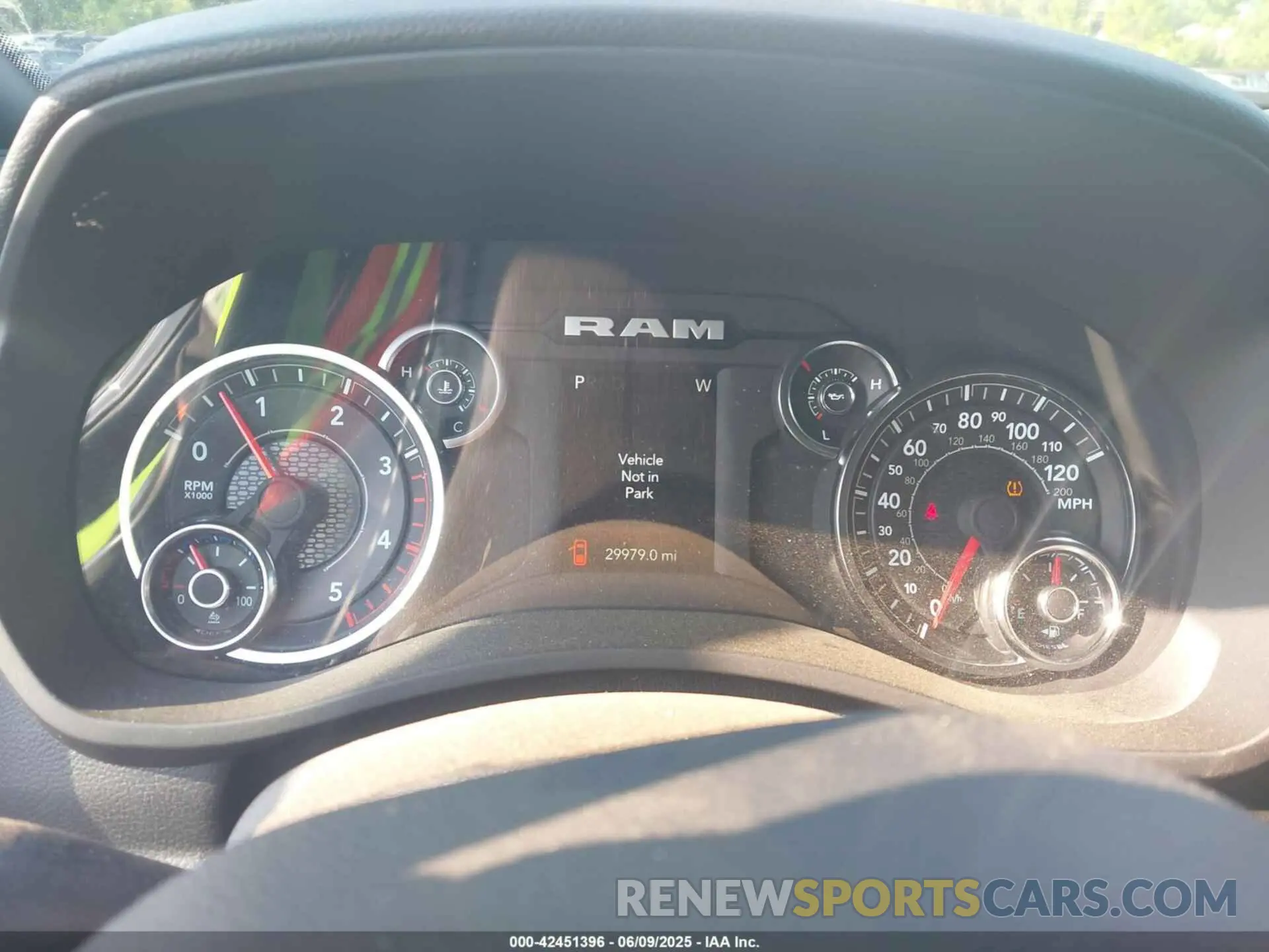 7 fotografías del automóvil dañado 3C6UR5DLXRG338711 RAM 2500 2024