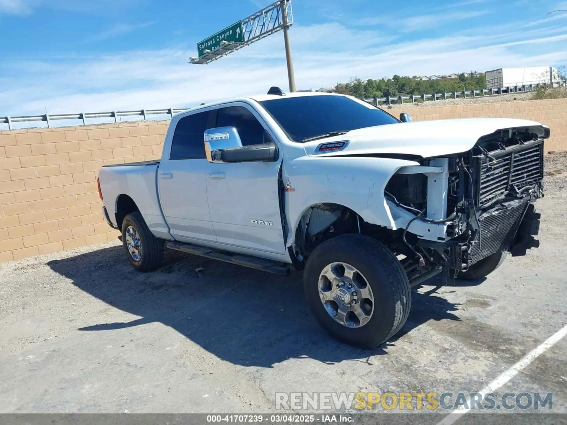 1 fotografías del automóvil dañado 3C6UR5FL2RG267971 RAM 2500 2024