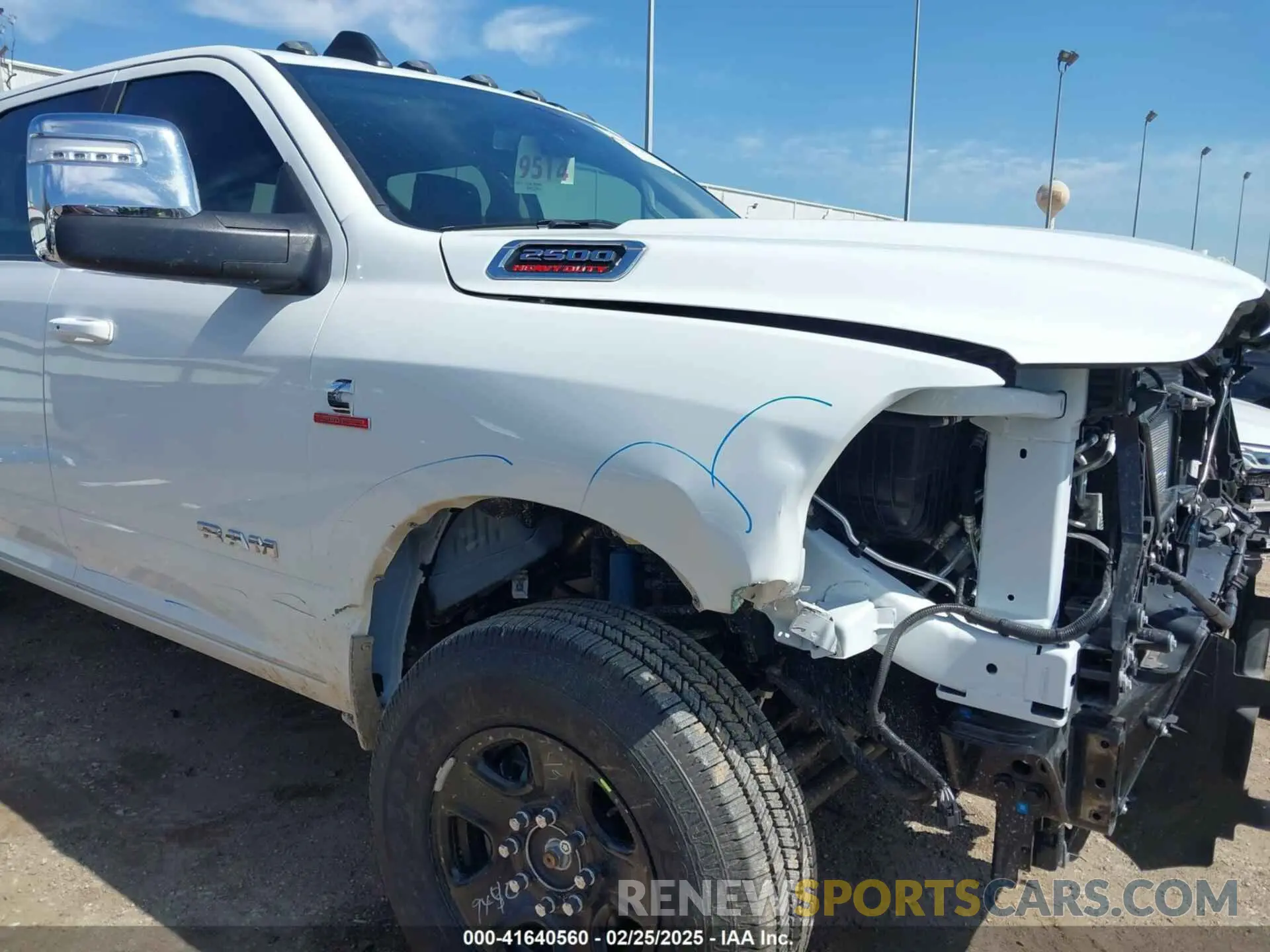 22 fotografías del automóvil dañado 3C6UR5FL6RG384601 RAM 2500 2024