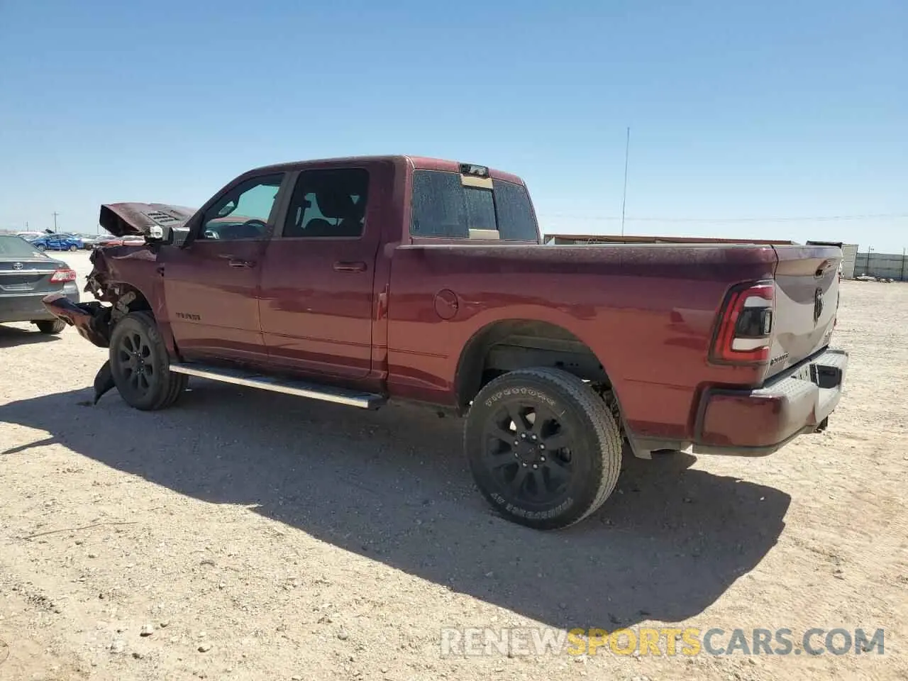 2 fotografías del automóvil dañado 3C6UR5FL9RG162974 RAM 2500 2024