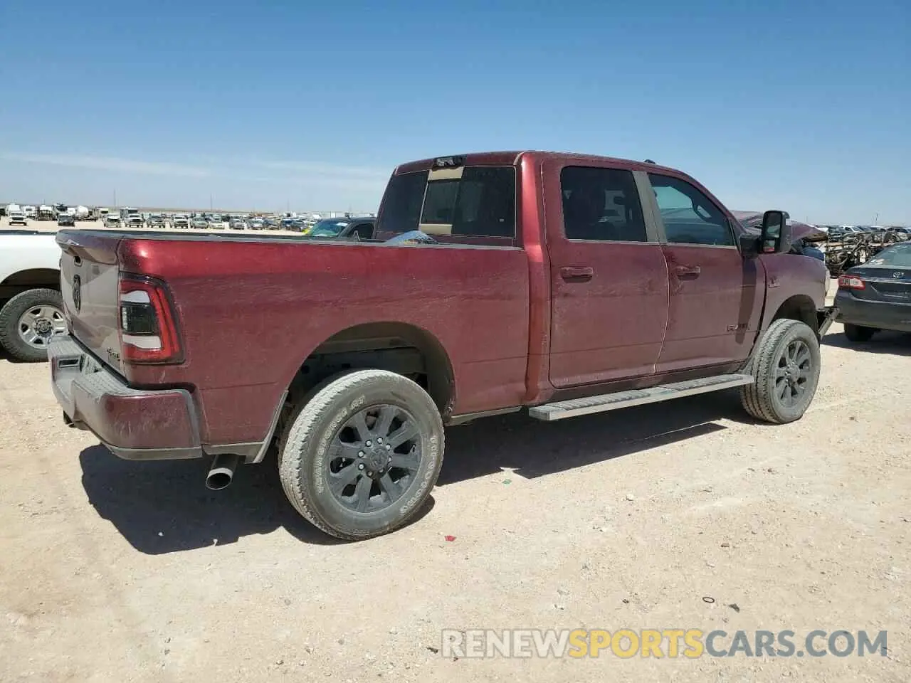 3 fotografías del automóvil dañado 3C6UR5FL9RG162974 RAM 2500 2024