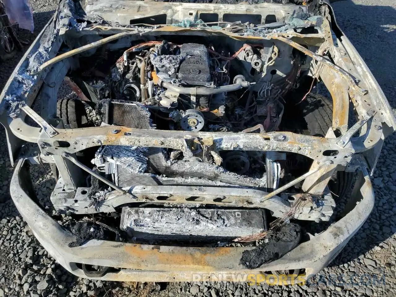 11 fotografías del automóvil dañado 3C6UR5GL4RG253584 RAM 2500 2024