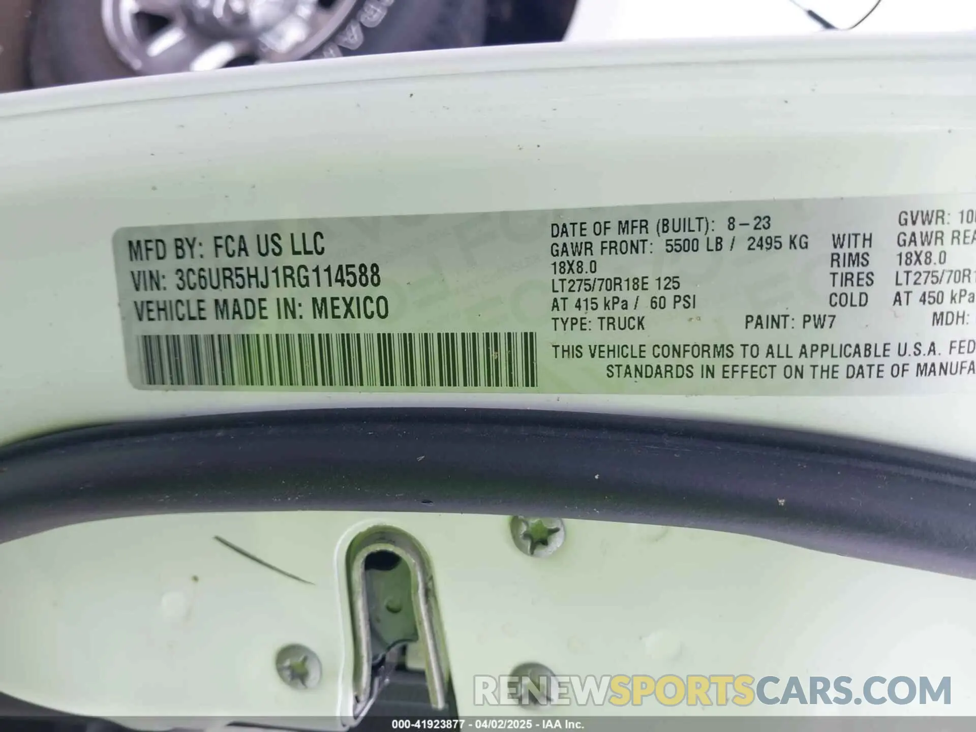 9 fotografías del automóvil dañado 3C6UR5HJ1RG114588 RAM 2500 2024