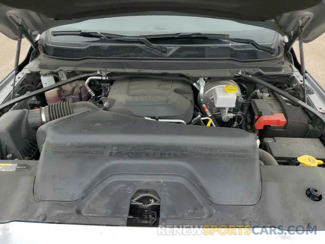11 fotografías del automóvil dañado 3C6UR5HJ5RG169223 RAM 2500 2024