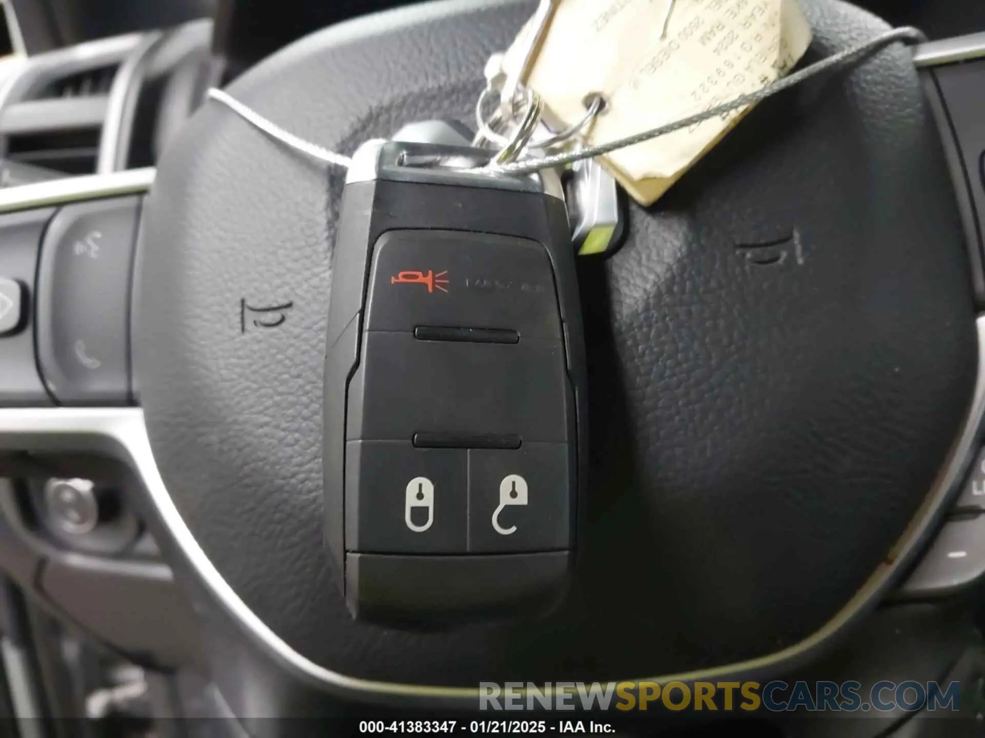 11 fotografías del automóvil dañado 3C6UR5HL6RG189322 RAM 2500 2024