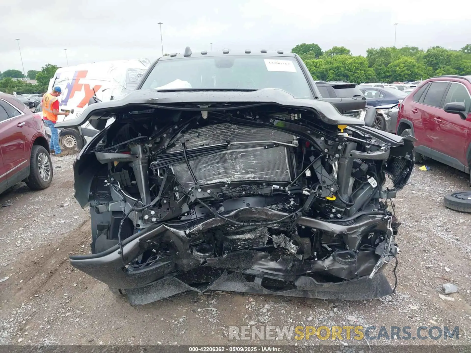 6 fotografías del automóvil dañado 3C6UR5NL0RG329918 RAM 2500 2024