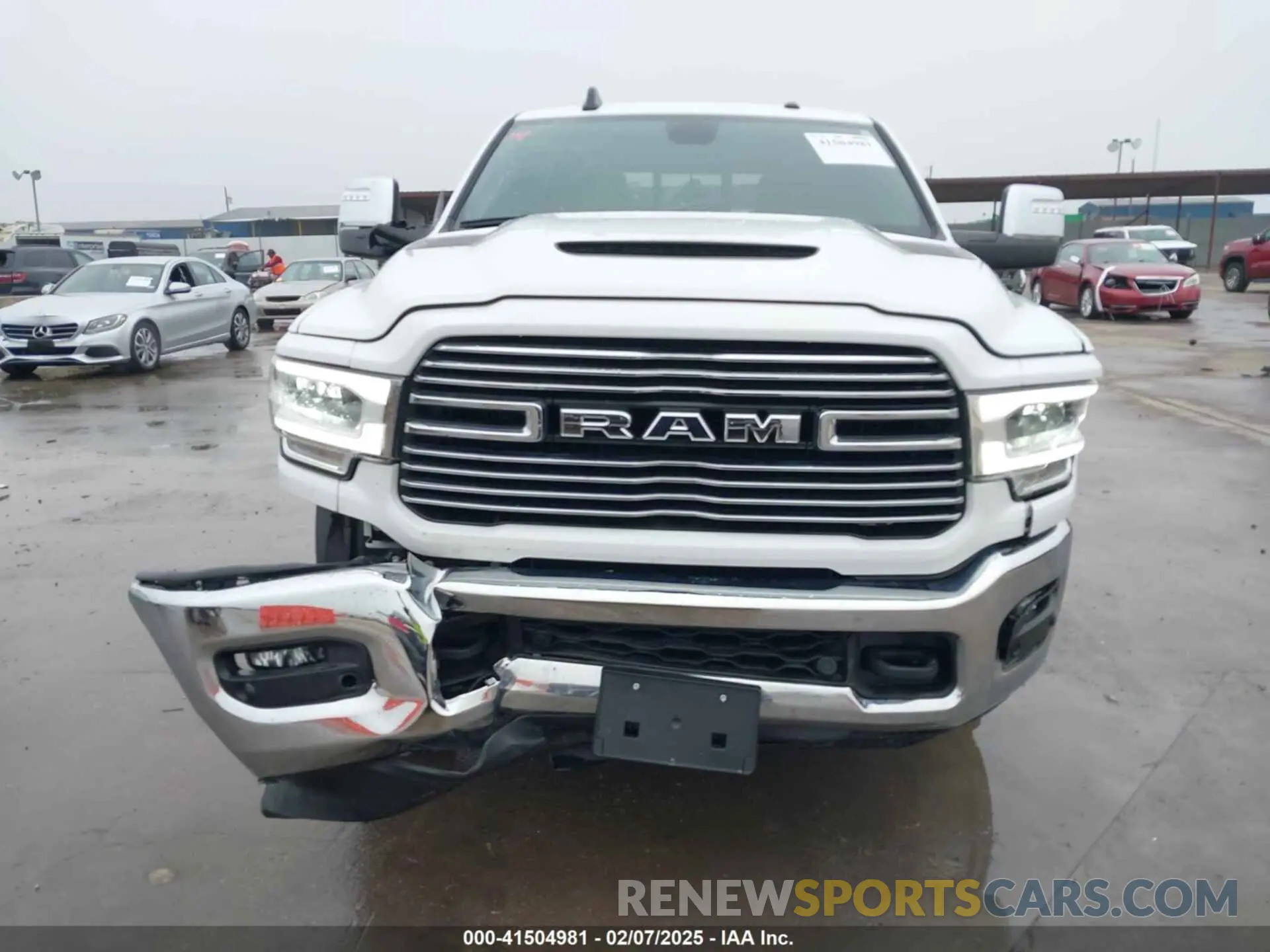 6 fotografías del automóvil dañado 3C6UR5NL7RG143695 RAM 2500 2024
