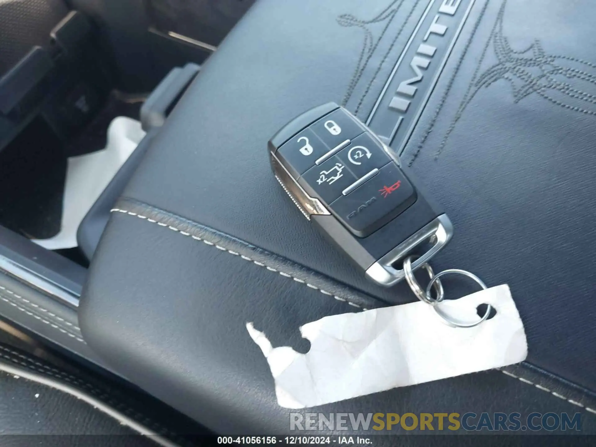 11 fotografías del automóvil dañado 3C6UR5SL0RG187087 RAM 2500 2024
