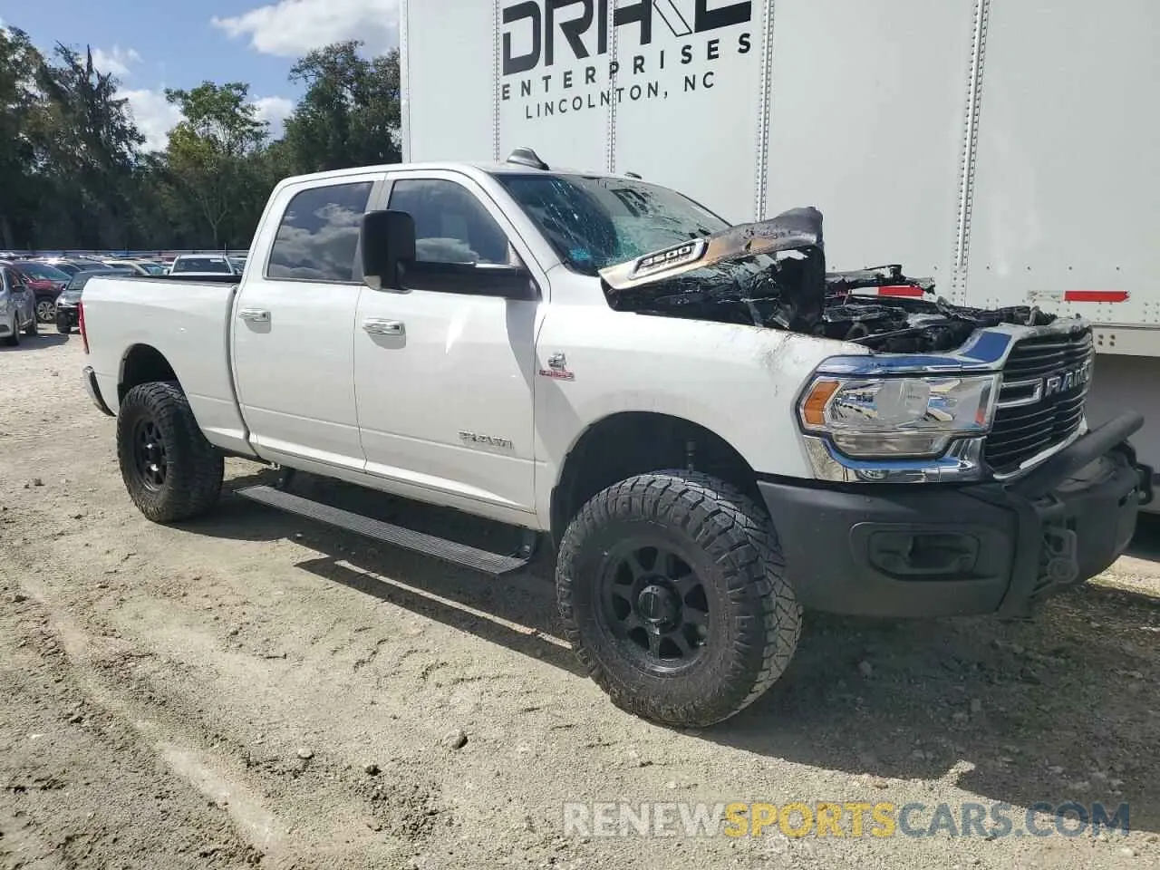 4 fotografías del automóvil dañado 3C63R3DL4KG675106 RAM 3500 2019