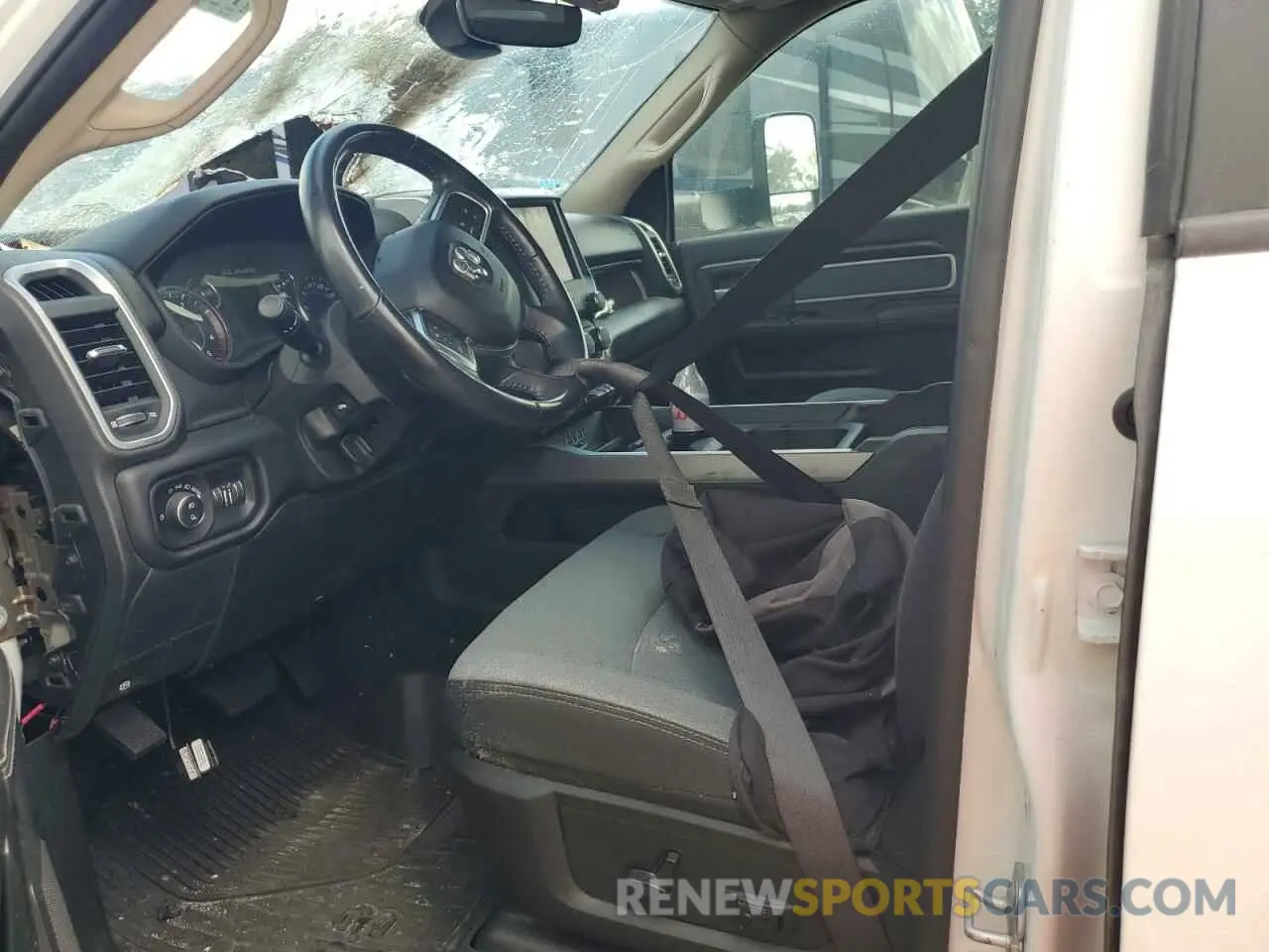 7 fotografías del automóvil dañado 3C63R3DL4KG675106 RAM 3500 2019