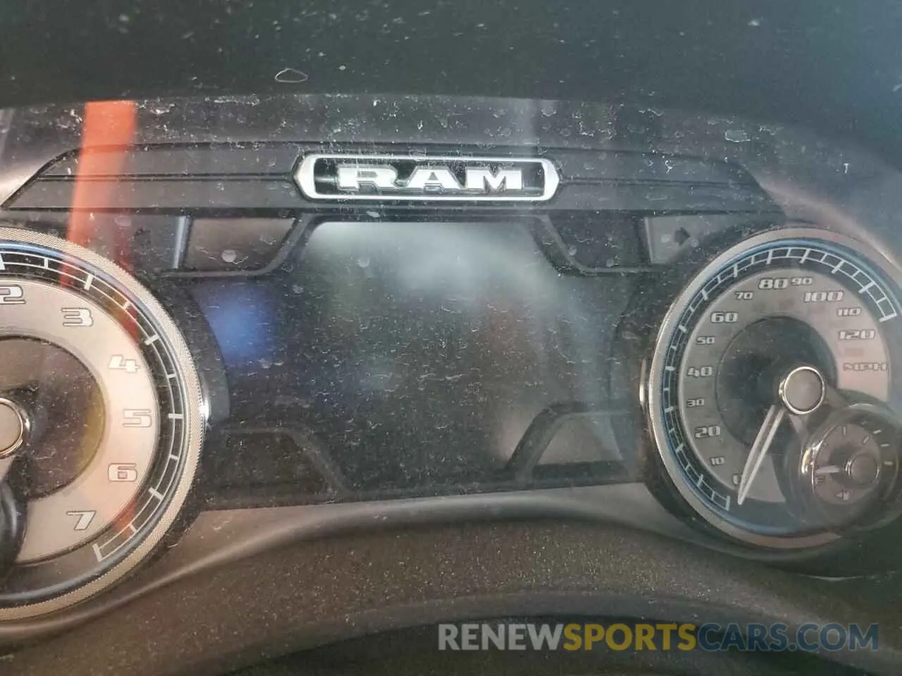 9 fotografías del automóvil dañado 3C63R3PJ3KG573645 RAM 3500 2019