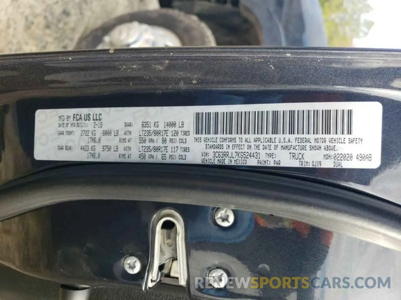 13 fotografías del automóvil dañado 3C63RRJL7KG524431 RAM 3500 2019