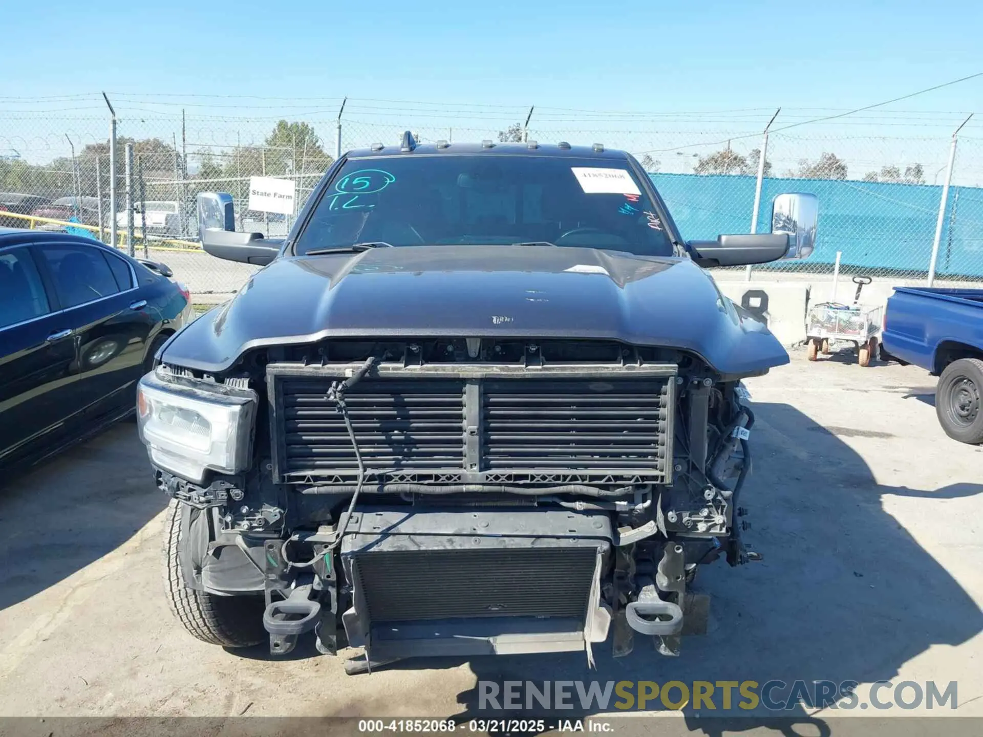 13 fotografías del automóvil dañado 3C63RRJL7KG537146 RAM 3500 2019