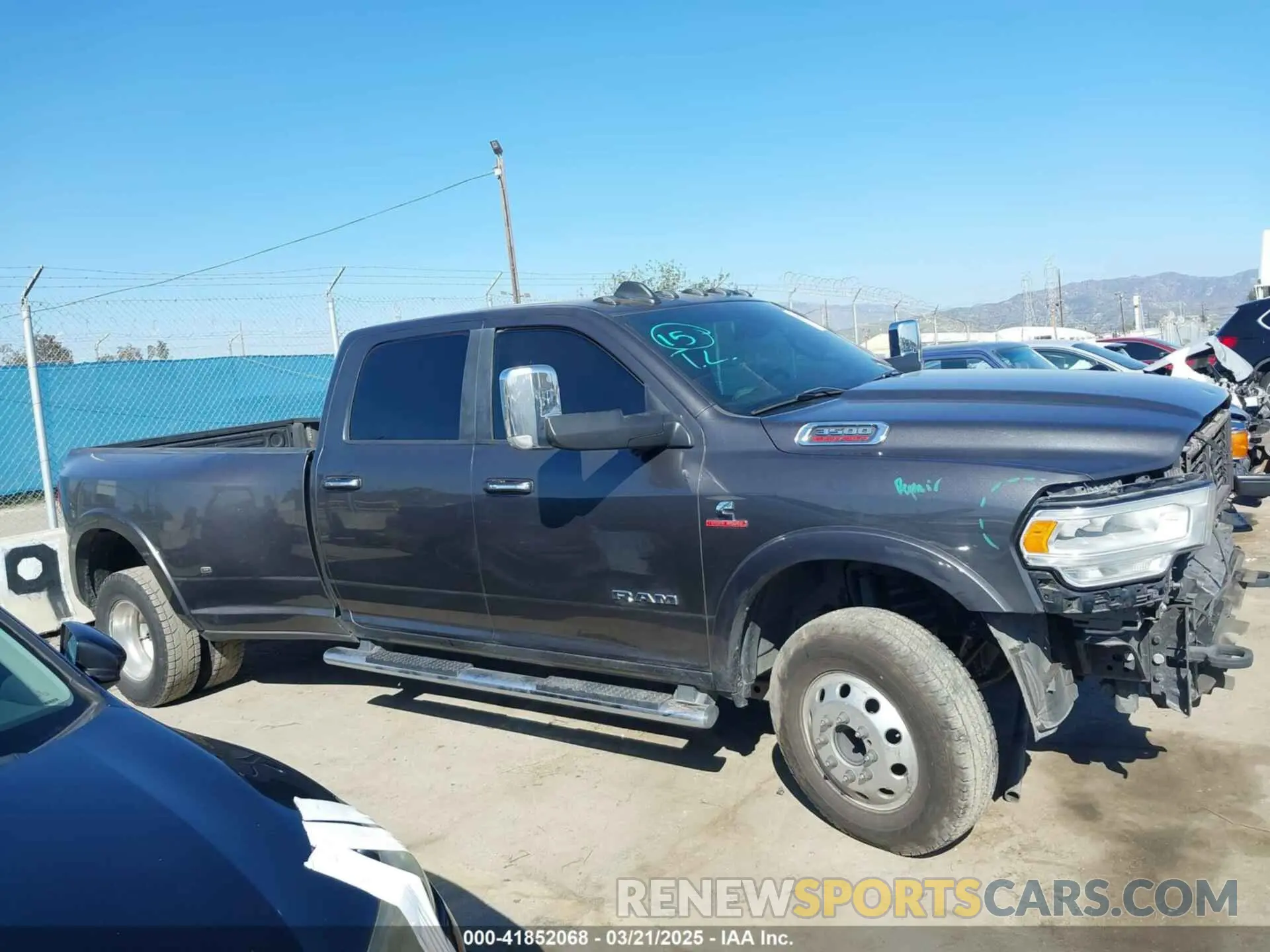 14 fotografías del automóvil dañado 3C63RRJL7KG537146 RAM 3500 2019