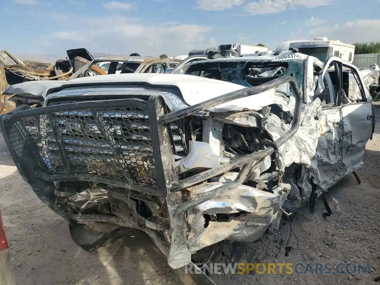 1 fotografías del automóvil dañado 3C63RRKL0KG526598 RAM 3500 2019