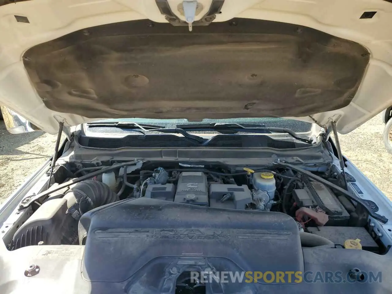 11 fotografías del automóvil dañado 3C63R3JL7LG296574 RAM 3500 2020