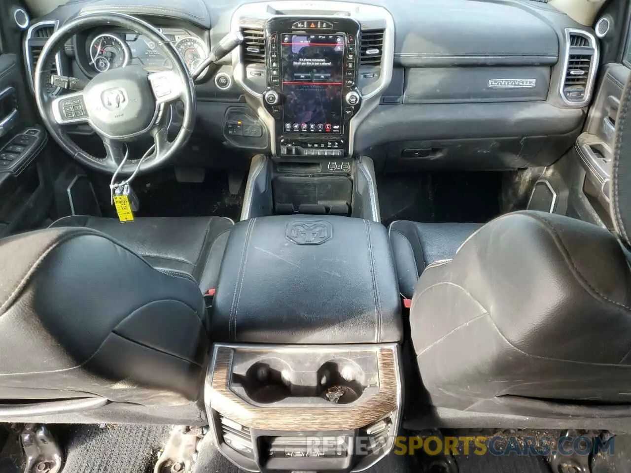 8 fotografías del automóvil dañado 3C63R3MLXLG293695 RAM 3500 2020