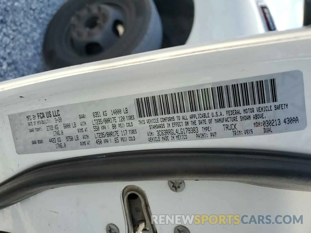 12 fotografías del automóvil dañado 3C63RRGL4LG179383 RAM 3500 2020