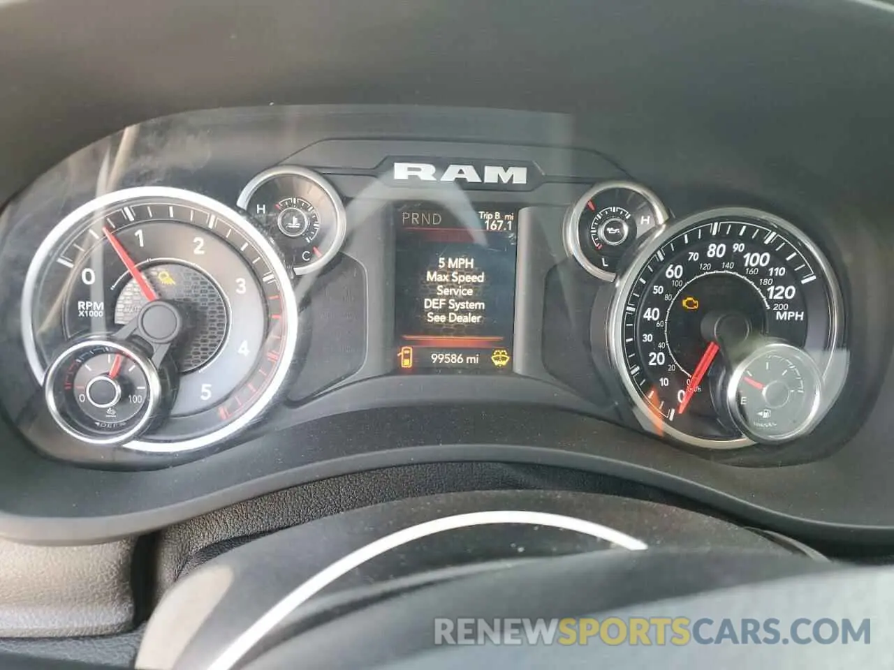 9 fotografías del automóvil dañado 3C63RRGL4LG179383 RAM 3500 2020