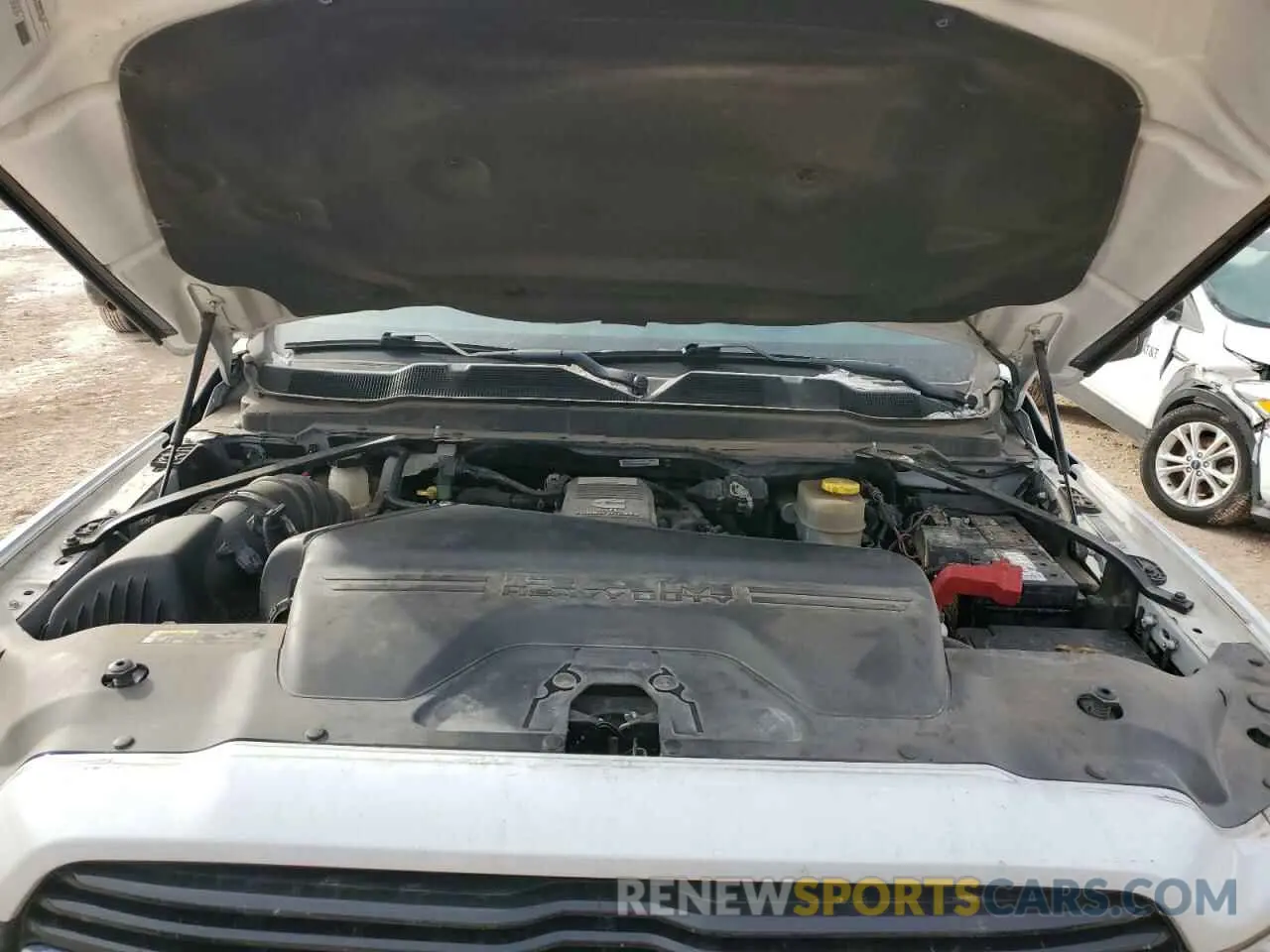 11 fotografías del automóvil dañado 3C63RRHL1LG198245 RAM 3500 2020