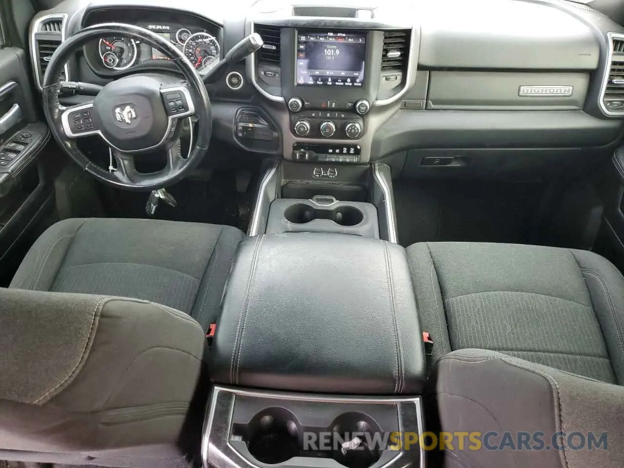 8 fotografías del automóvil dañado 3C63RRHL1LG198245 RAM 3500 2020