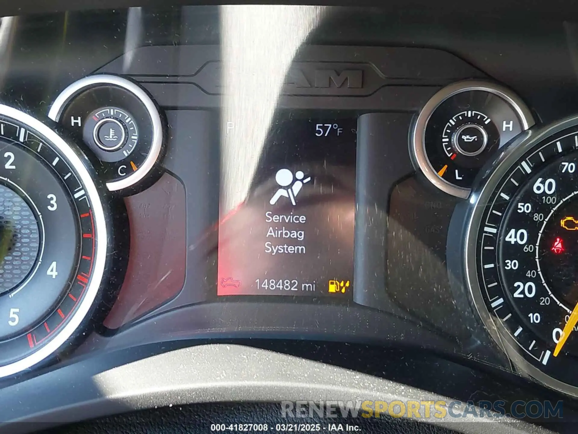 5 fotografías del automóvil dañado 3C63RRHL8LG118486 RAM 3500 2020