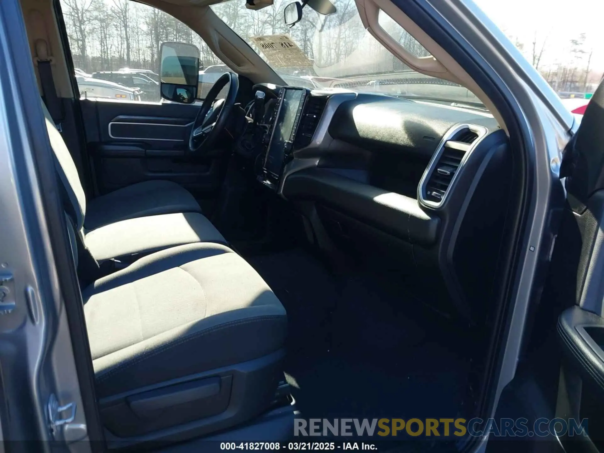 7 fotografías del automóvil dañado 3C63RRHL8LG118486 RAM 3500 2020