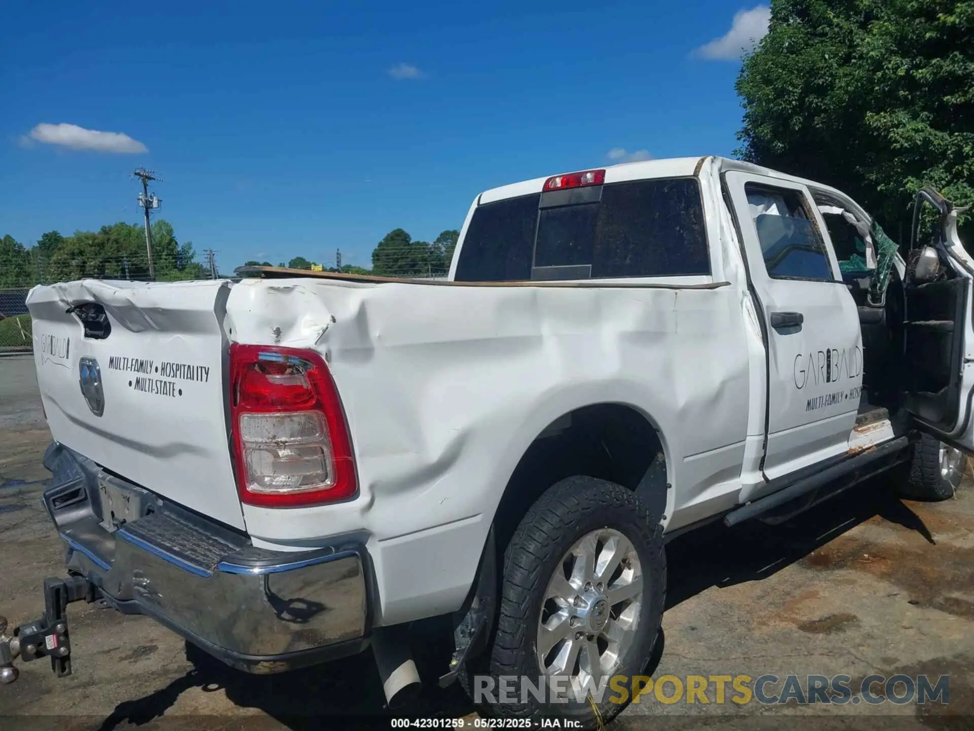 11 fotografías del automóvil dañado 3C63R3CL5MG550023 RAM 3500 2021