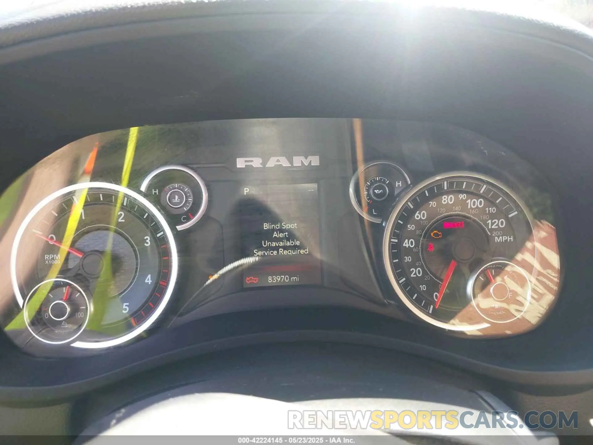 5 fotografías del automóvil dañado 3C63RRGL2MG566886 RAM 3500 2021