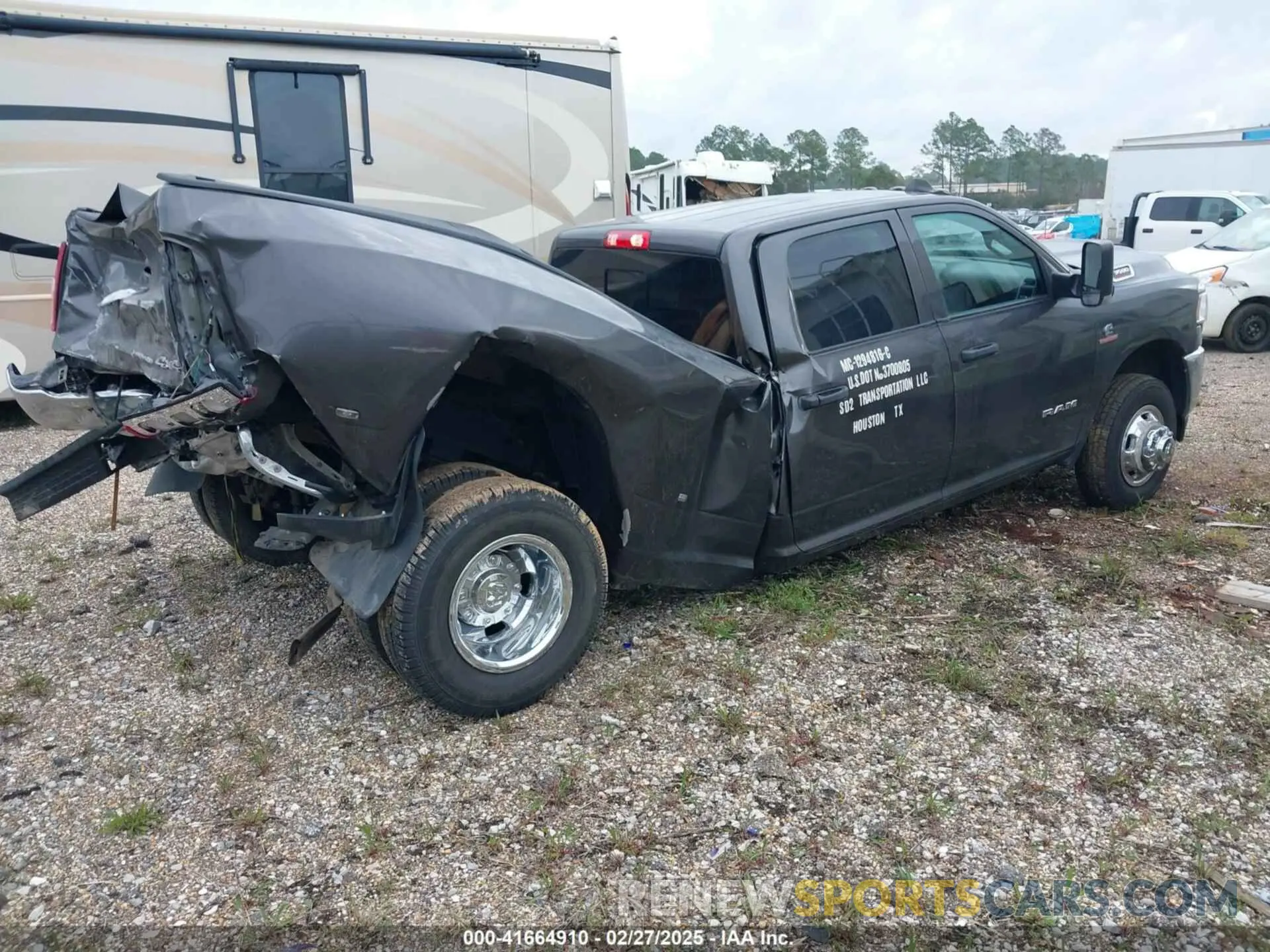 4 fotografías del automóvil dañado 3C63RRGL3MG635973 RAM 3500 2021