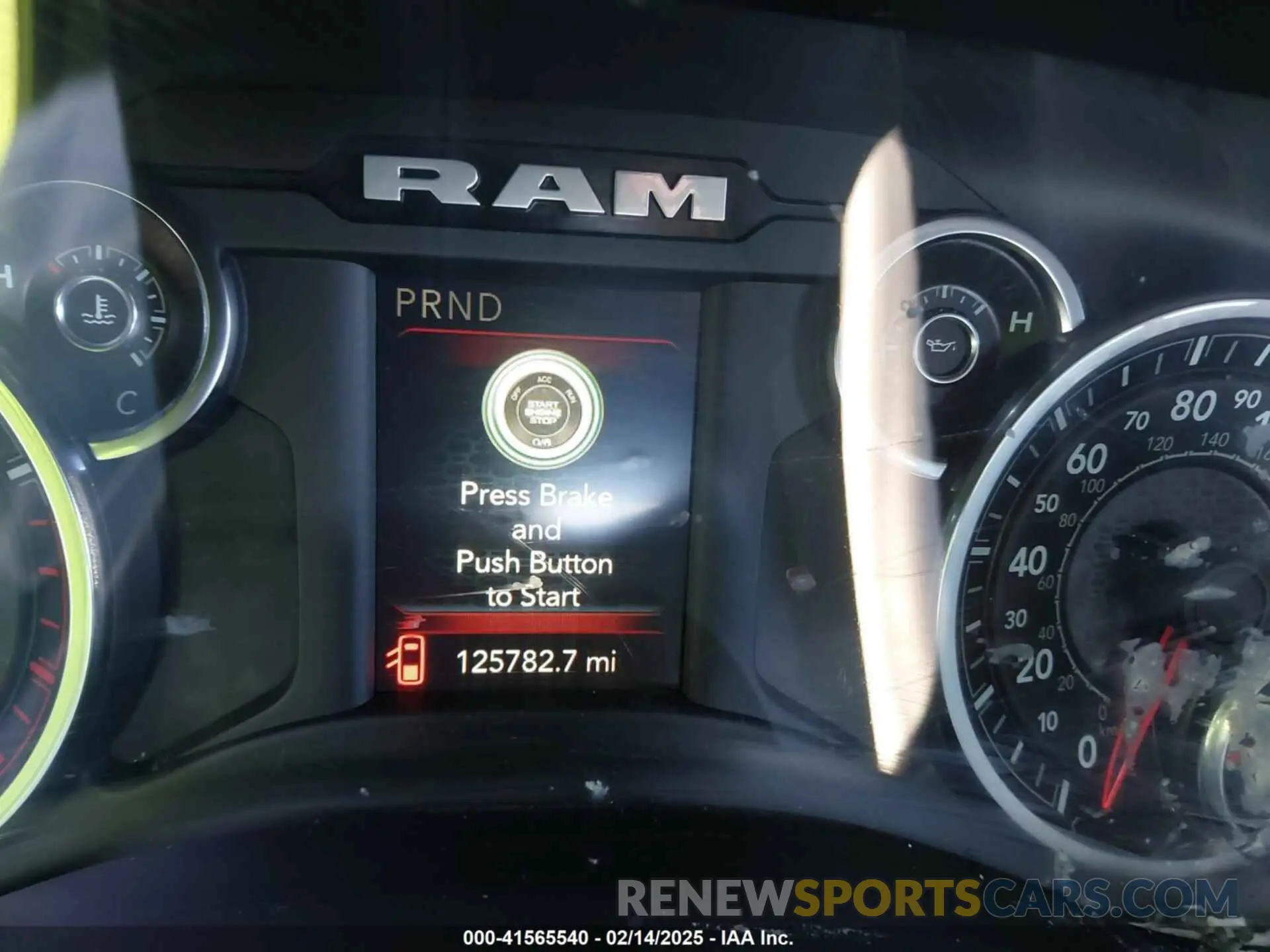 5 fotografías del automóvil dañado 3C63RRHL3MG642629 RAM 3500 2021