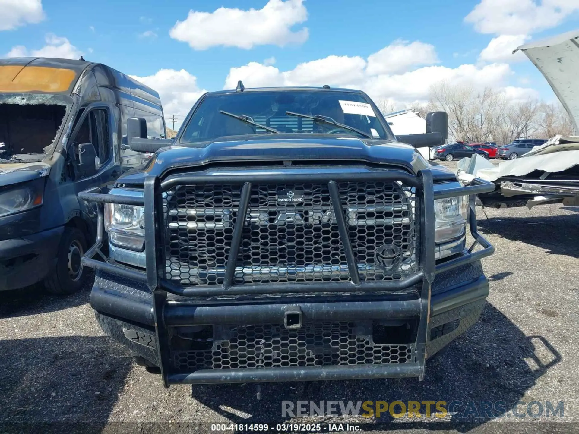 12 fotografías del automóvil dañado 3C63R3GLXNG175225 RAM 3500 2022