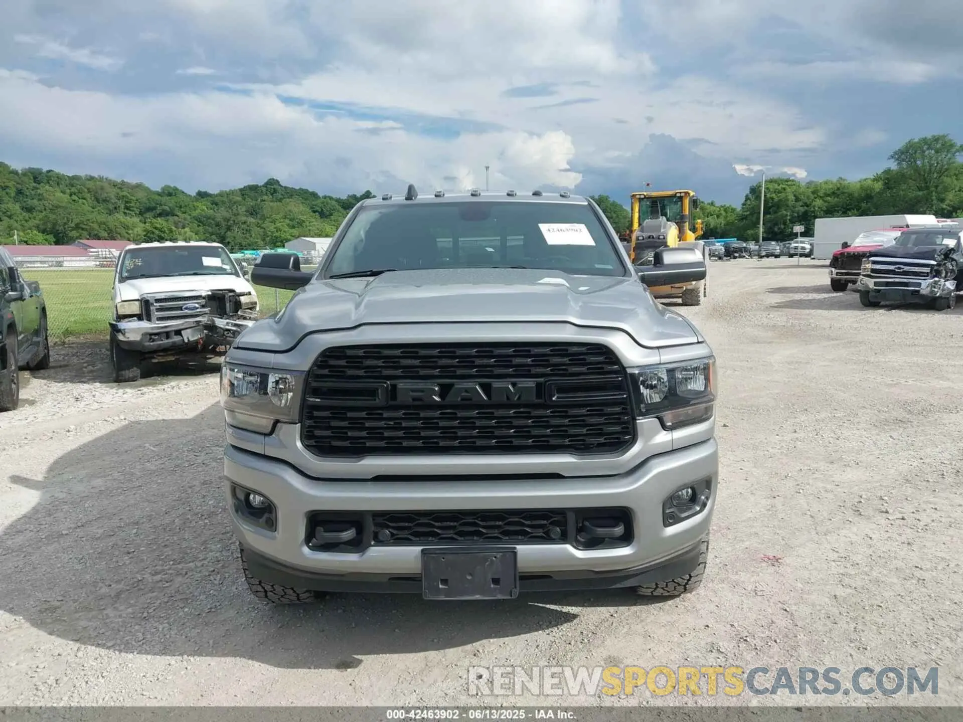 12 fotografías del automóvil dañado 3C63R3HL6NG121502 RAM 3500 2022