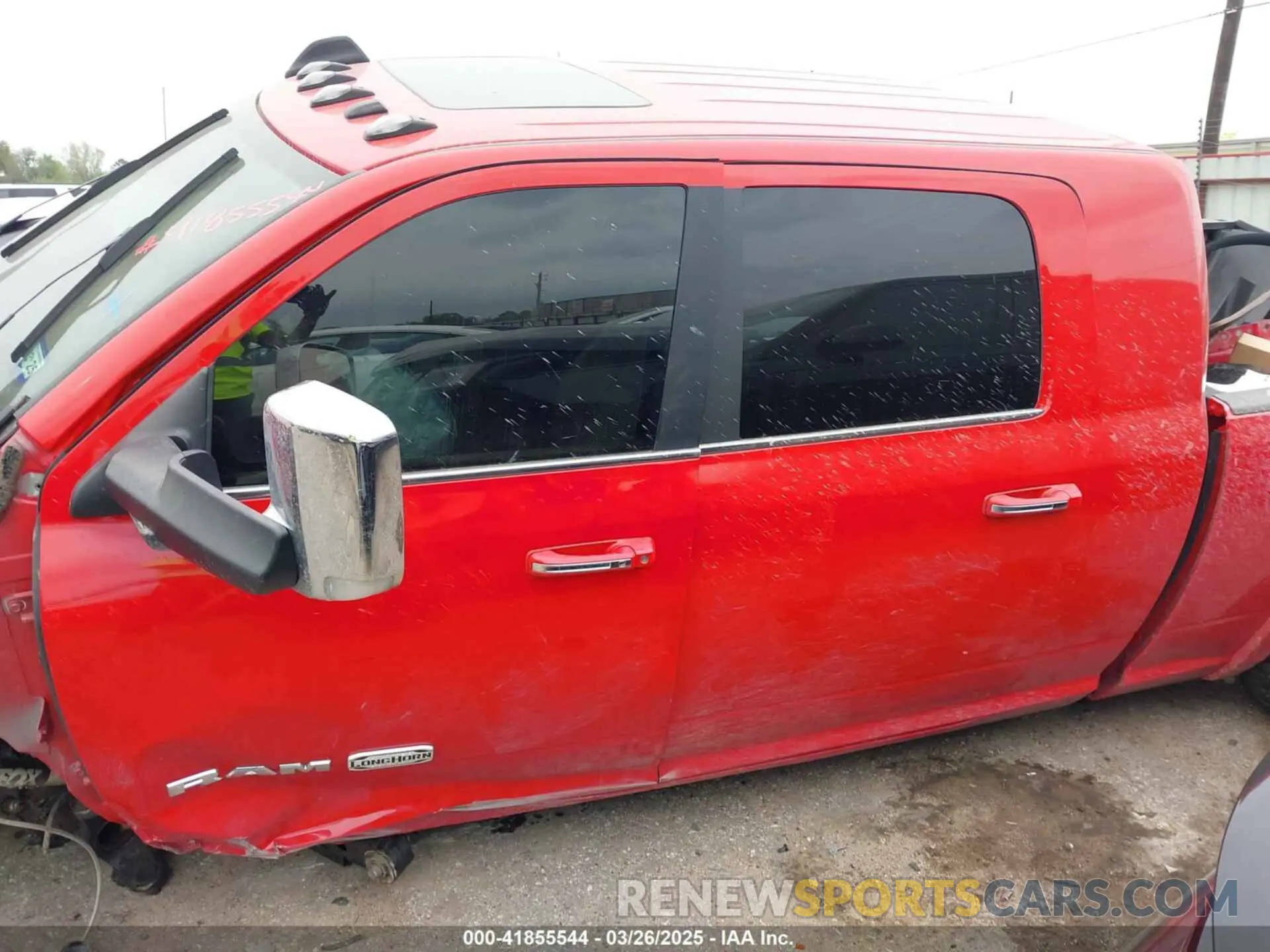 15 fotografías del automóvil dañado 3C63R3NLXNG228248 RAM 3500 2022
