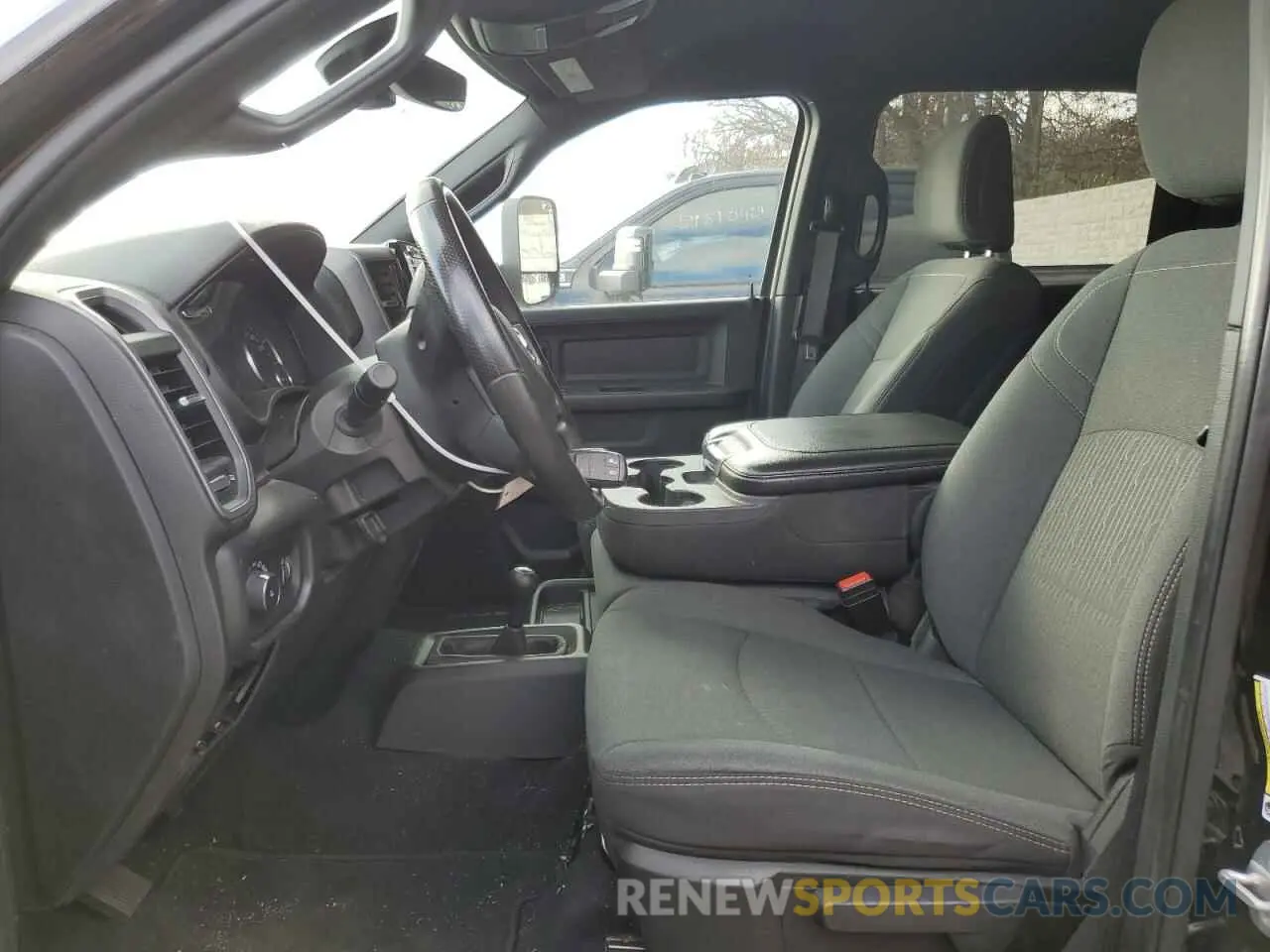 7 fotografías del automóvil dañado 3C63RRGL2NG432817 RAM 3500 2022