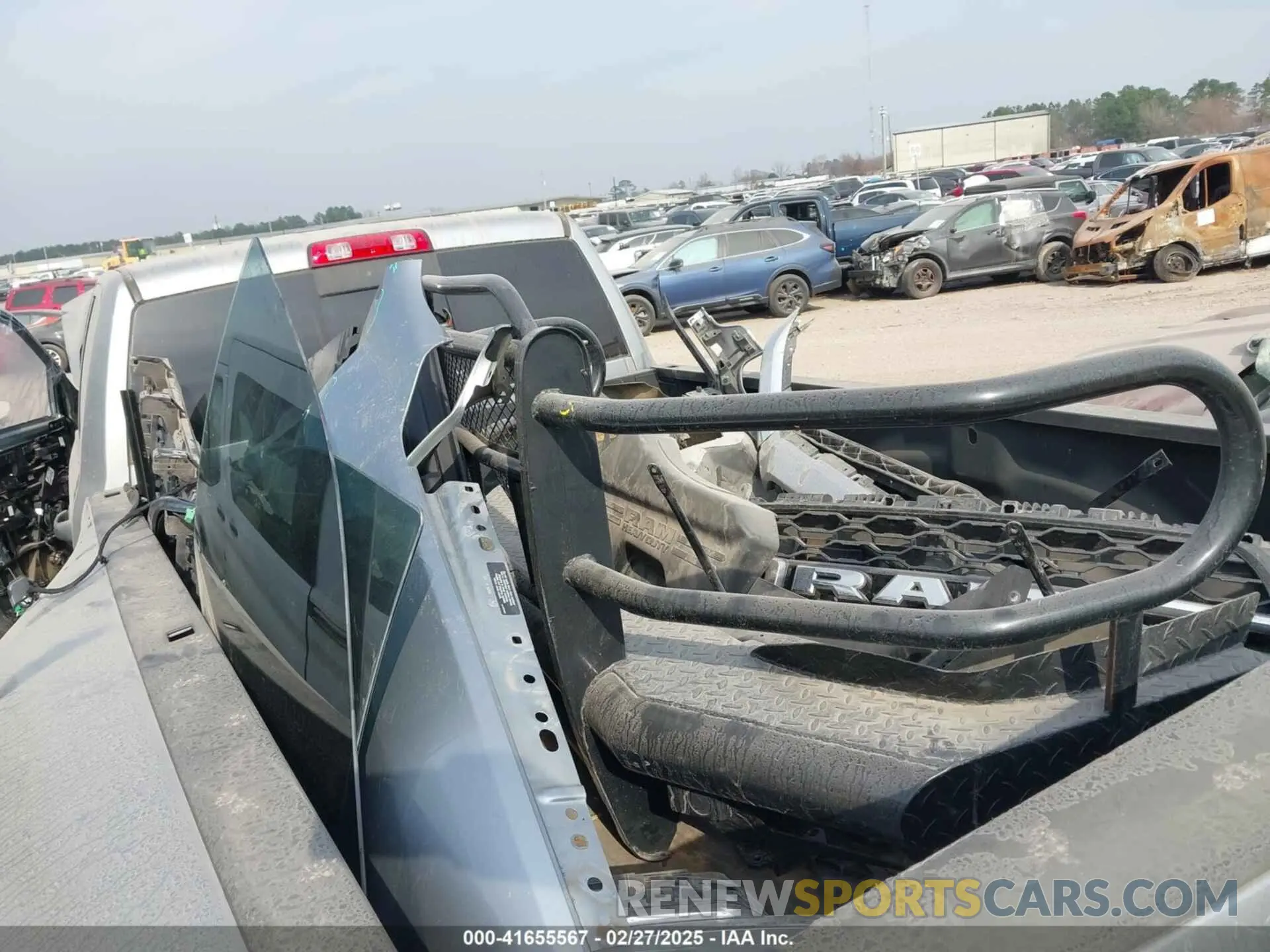 12 fotografías del automóvil dañado 3C63RRGL8NG193760 RAM 3500 2022