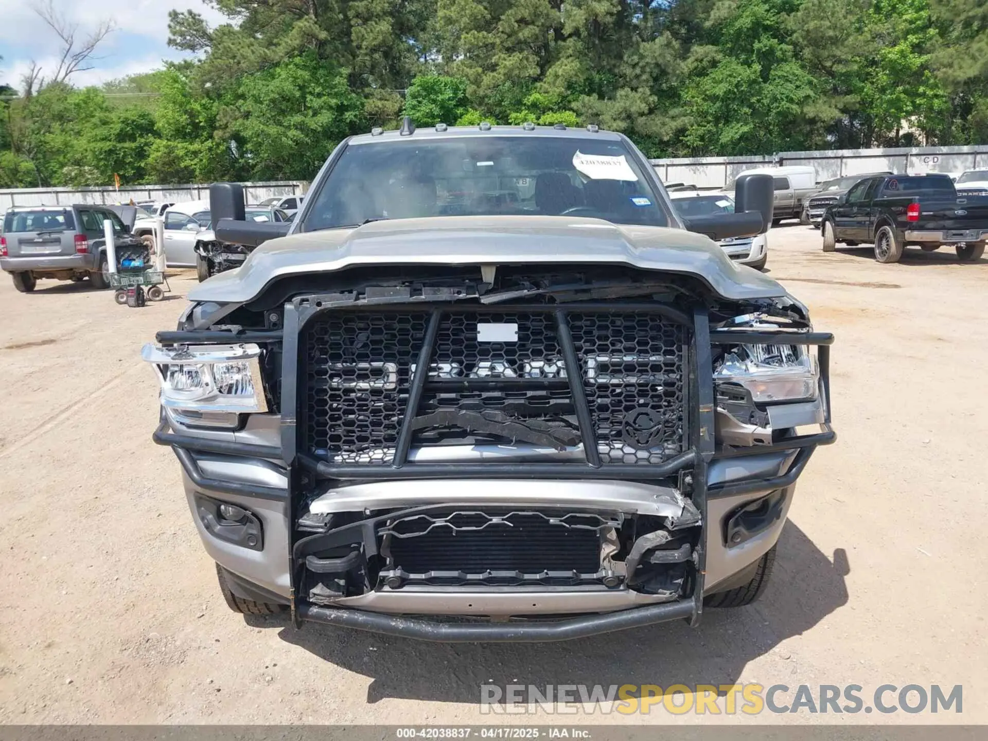 12 fotografías del automóvil dañado 3C63RRHL0NG311296 RAM 3500 2022