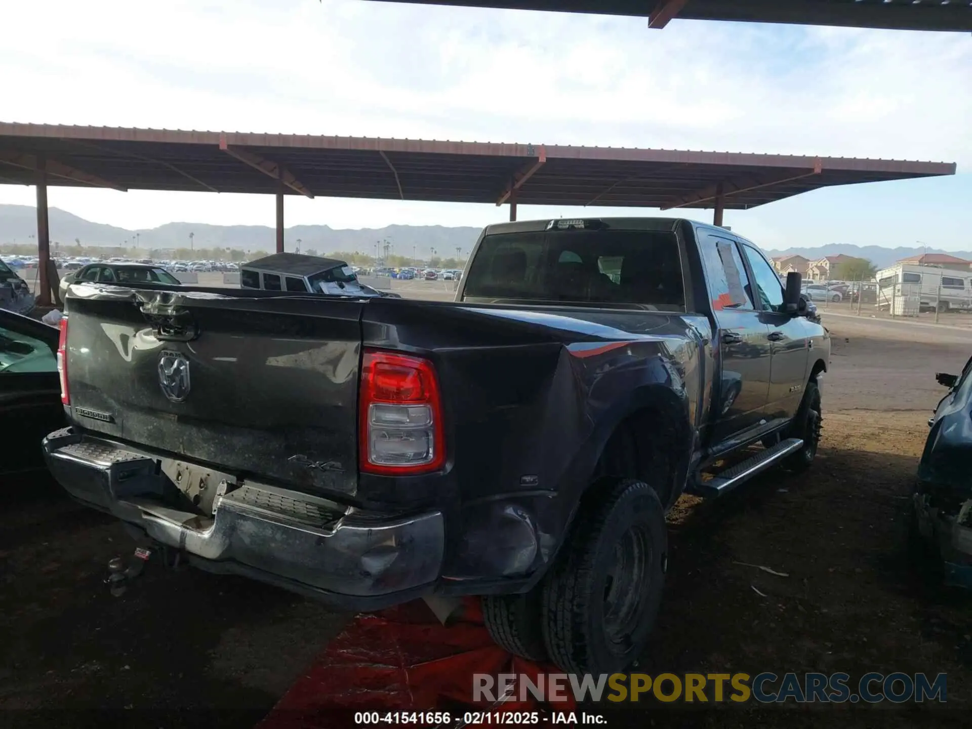 4 fotografías del automóvil dañado 3C63RRHL1NG189189 RAM 3500 2022
