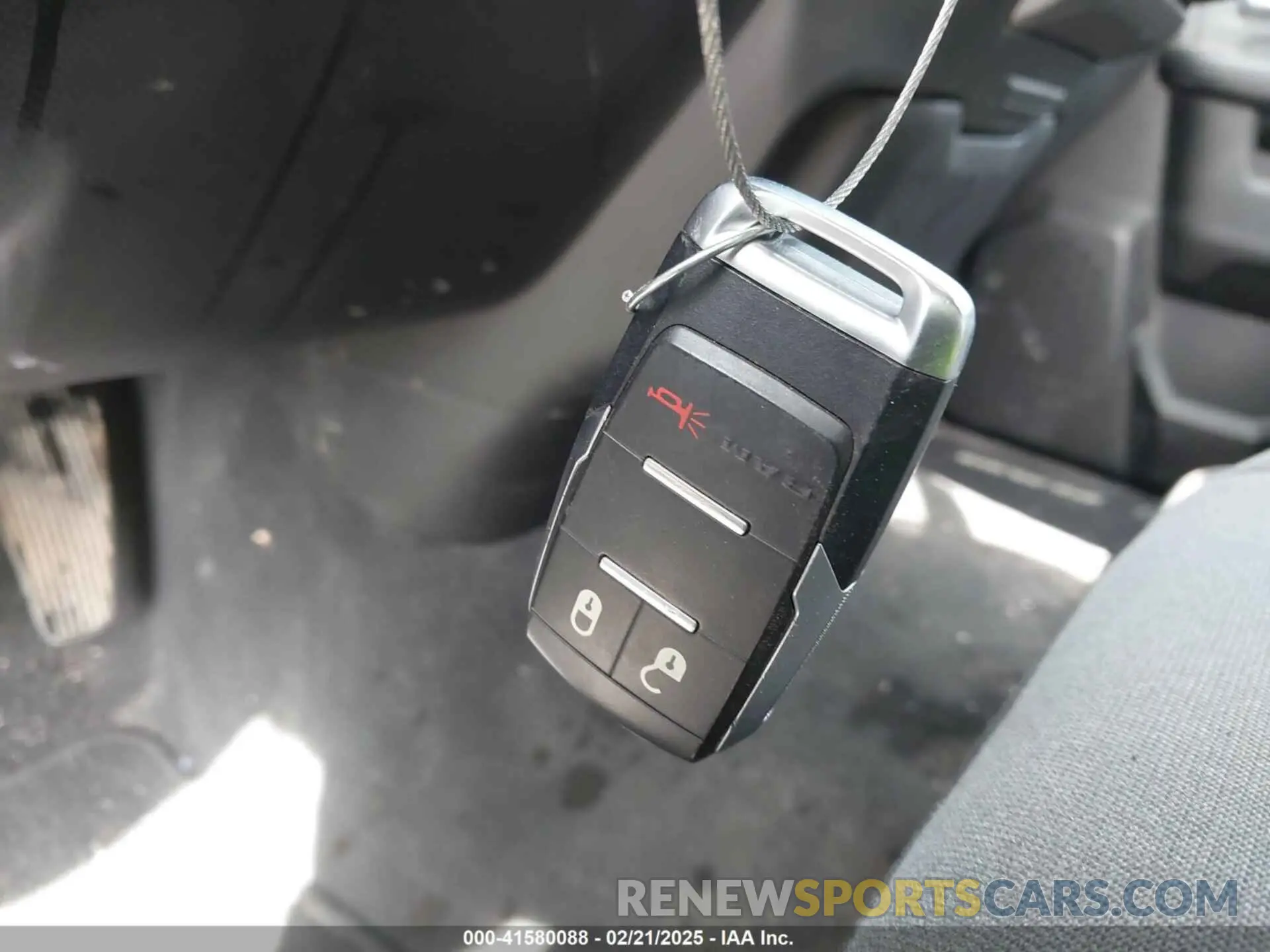 10 fotografías del automóvil dañado 3C63RRHL5NG302836 RAM 3500 2022