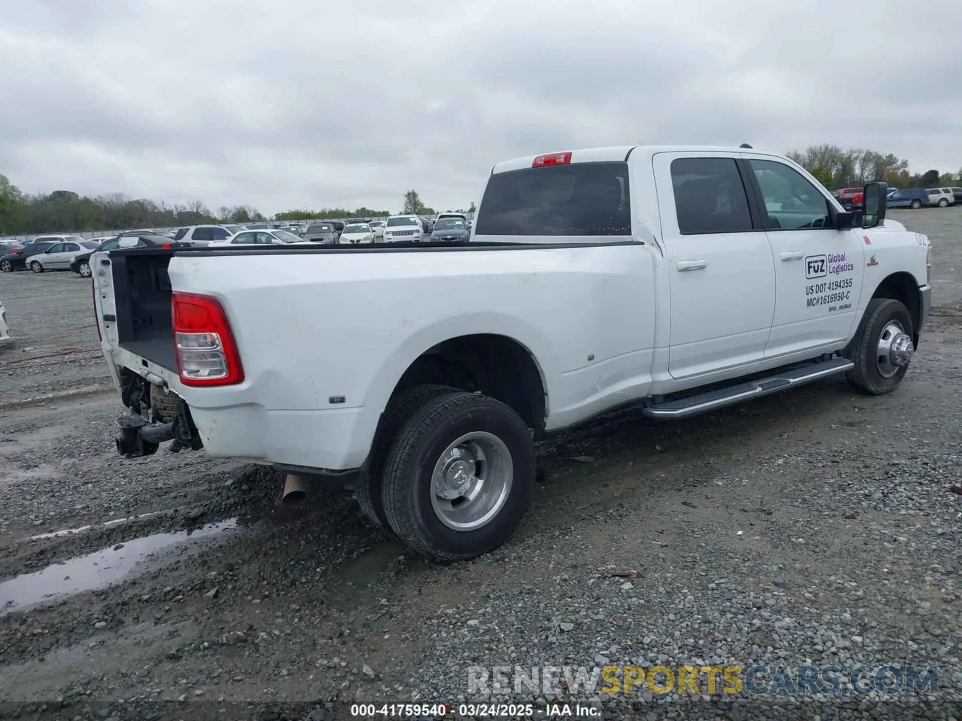 4 fotografías del automóvil dañado 3C63RRHL6NG302814 RAM 3500 2022