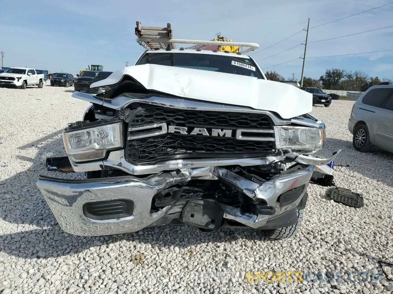 5 fotografías del automóvil dañado 3C7WR3GJXNG226570 RAM 3500 2022